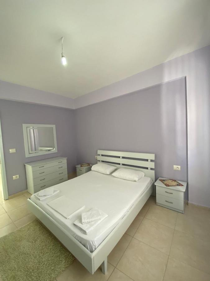Sopebra * Sarandë